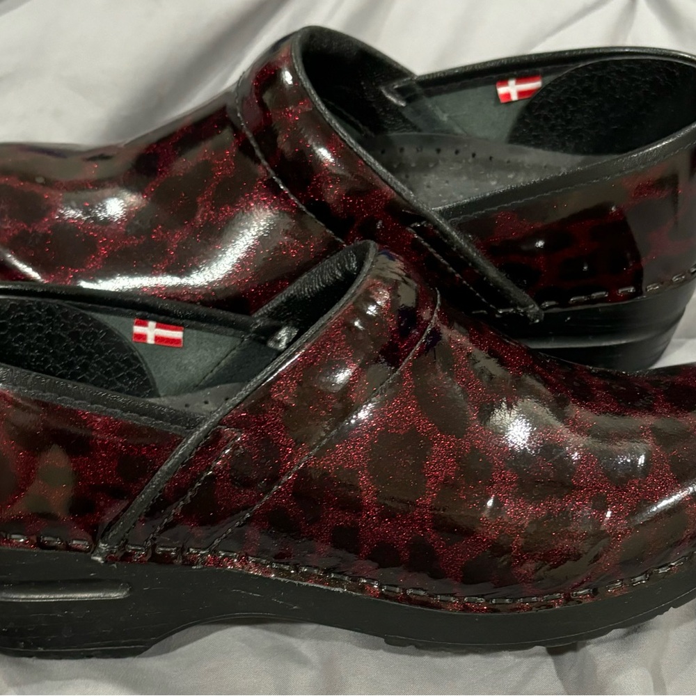 Used- Sanita Women's Slip-Resistant Professional Slip On Comfort Clog Sz 38